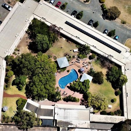 River Country Inn (Adults Only) Moama Buitenkant foto