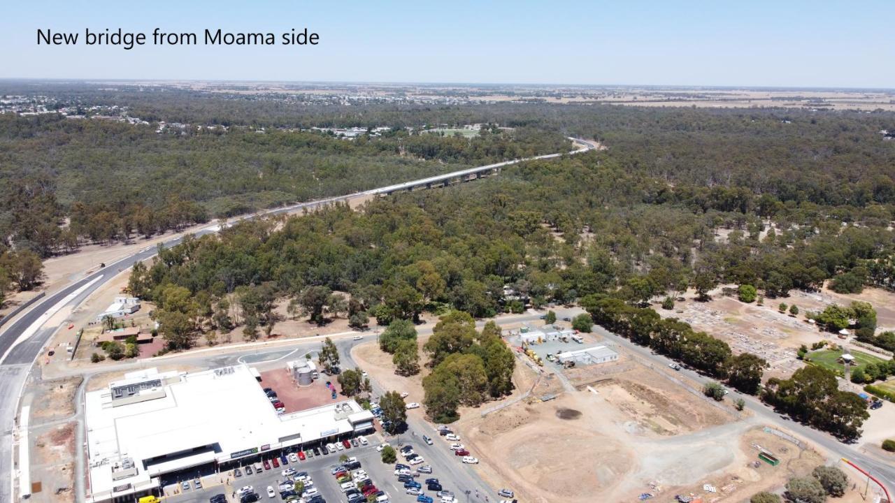River Country Inn (Adults Only) Moama Buitenkant foto