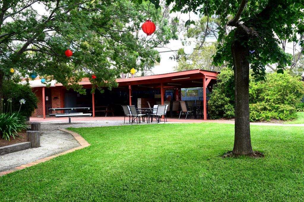 River Country Inn (Adults Only) Moama Buitenkant foto