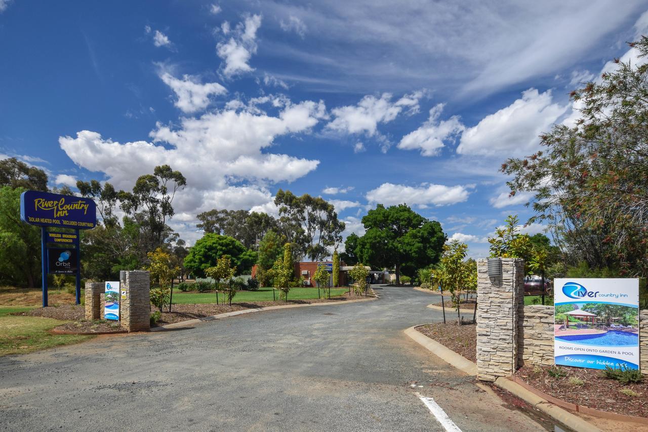 River Country Inn (Adults Only) Moama Buitenkant foto