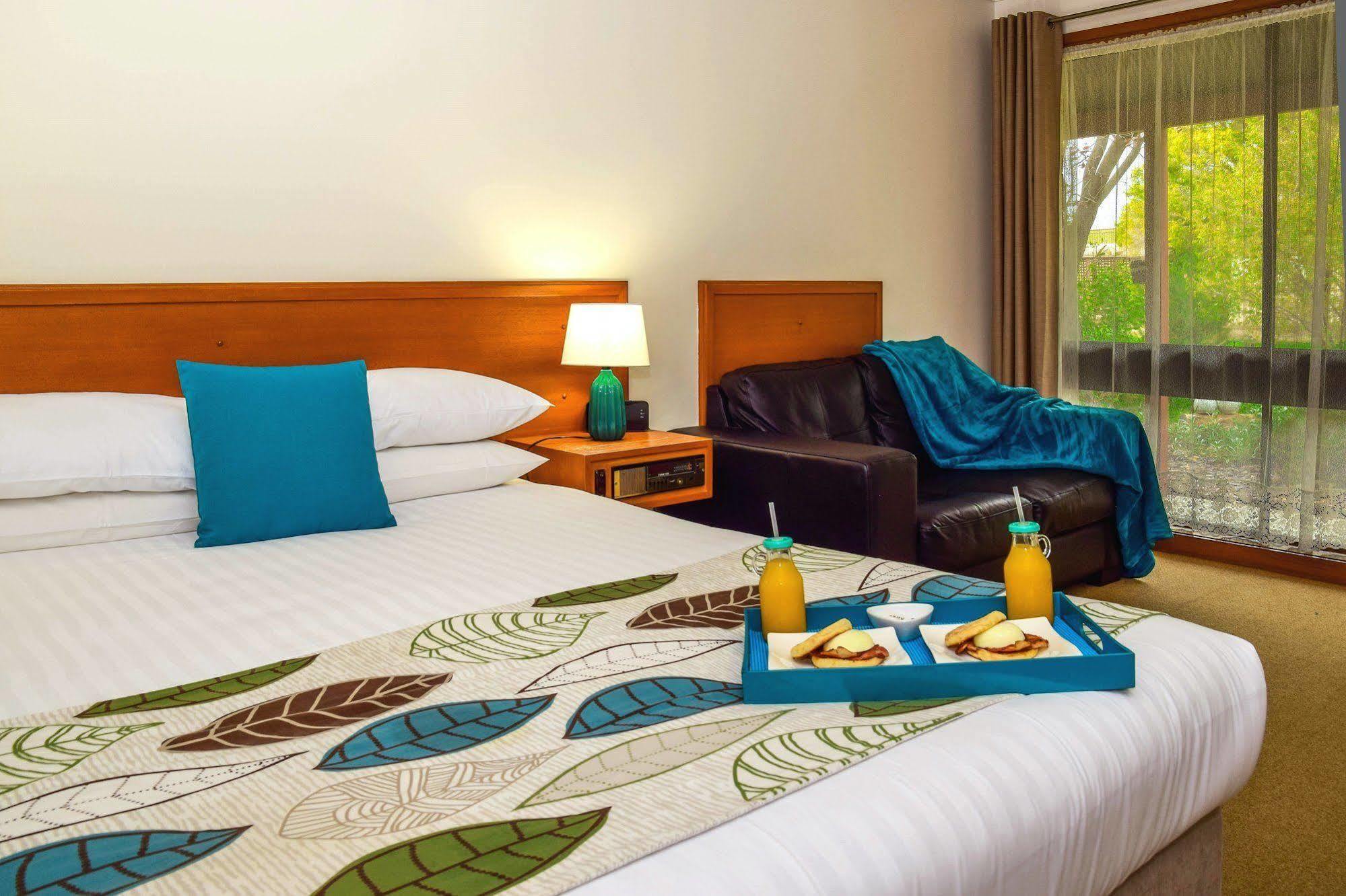 River Country Inn (Adults Only) Moama Buitenkant foto